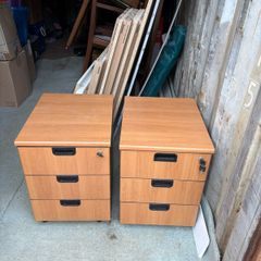 Side desk office drawers
