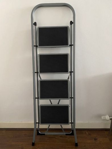 4-Step Ladder