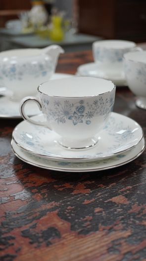 Vintage Wedgwood Bone China Tea Set