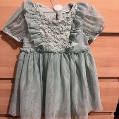 Girl's dress