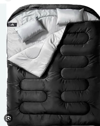 Sleeping bag for couple