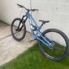 enduro mountain bike