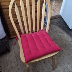 table and 4 chairs
