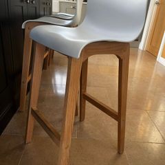 Island Chairs/Stools