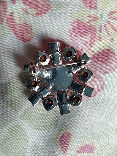 Pearl/Diamonte Brooch (Vintage)