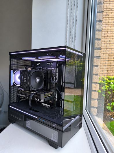 New Gaming Pc Rtx 5070, 7800x3d, 32gb Ddr5, 1tb Ssd