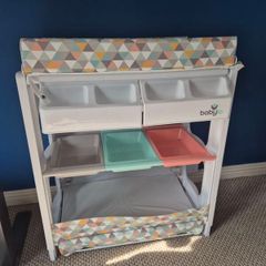 Babylo Changing table with bath