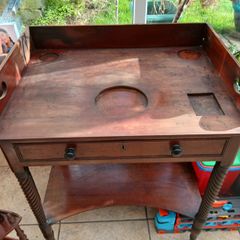 Wash Stand