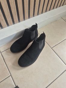 Clarkes suede boots