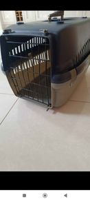 pet carrier