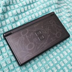 Winning Eleven Nintendo DS Lite Console & Game.