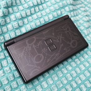 Winning Eleven Nintendo DS Lite Console & Game.