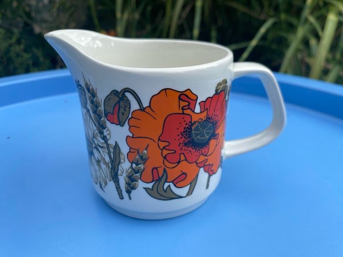 J and G Meakin milk jug
