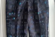 Armani trousers sz 44