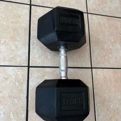 Single 37.5kg Rubber Hex Dumbbell