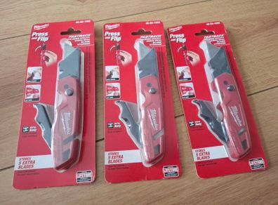 Milwaukee FASTBACK Folding Utility Knife with Blade Storage