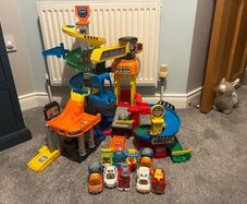 vtech construction site + 9 cars