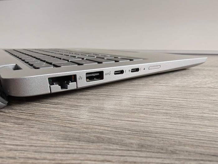 Dell Latitude 5440 Laptop | i5 (12th gen) | 16GB | 256GB | 14" FHD | Win11