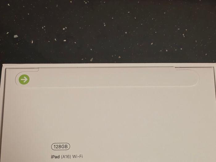 iPad 11th Gen A16 128gb Blue (Free Post)