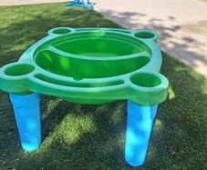 water & sand table