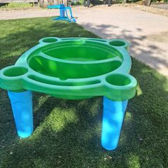water & sand table