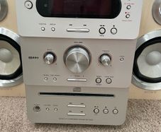 Sony music system