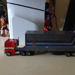 1984 Vintage Optimus Prime