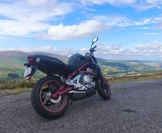 2007 Kawasaki Er 6n Stolen. Will pay for it's return