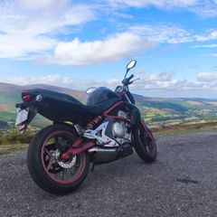 2007 Kawasaki Er 6n Stolen. Will pay for it's return