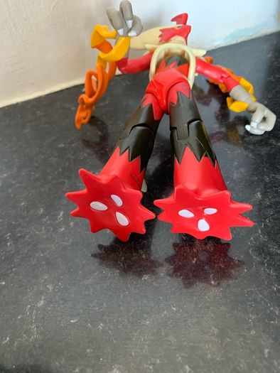 Mega Blazekin Pokomon  Figure