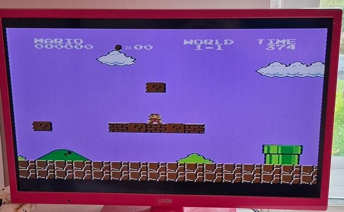 NES Console (Nintendo Entertainment System)