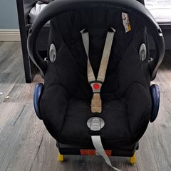 free maxi cosy baby car seat and base fo isofix