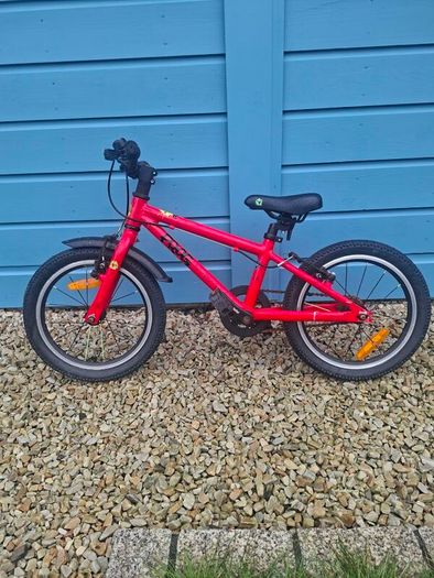 Kids 16 inch red Frog bike - Dublin 14
