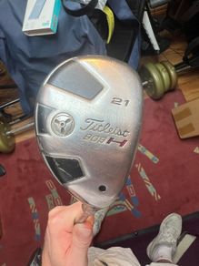 Titleist 909H 21 degree