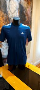 Adidas T-Shirt