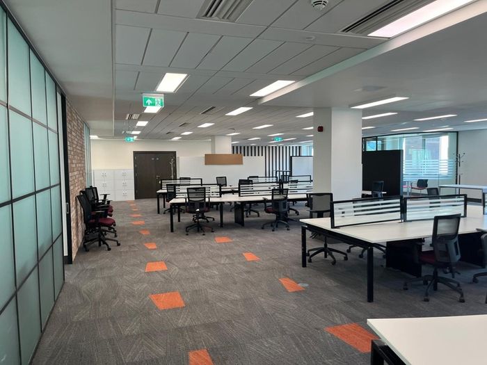 office x 400 Job lot groups of 6 work stations