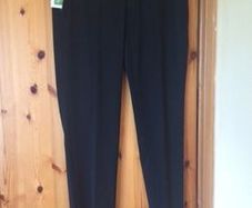 Men's trousers. W34'' L33''. Slim fit. New. Black