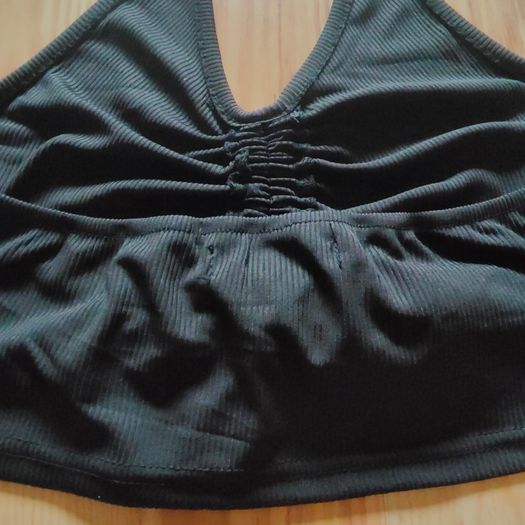 Black Cropped front ruched halter top, PINK VANILLA, Size 10