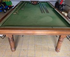 Snooker Table