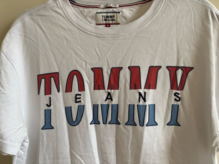 Tommy Hilfiger T shirt, size M