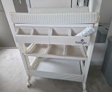 Changing table
