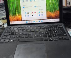 Dell latitude 5290 Ssd touchscreen i5