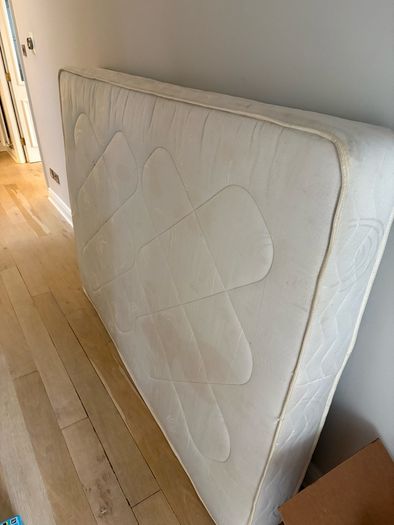Double Bed incl Mattress