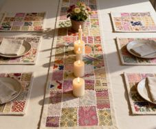 Table Runner with Mats