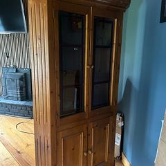 Corner pine unit