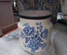 Crown Fielding Canister Blue/White Mid/Century