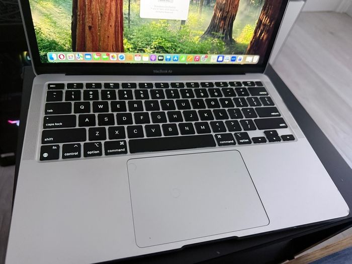 macbook air m1 2021