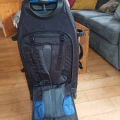 Mountain Warehouse rucksack with wheels 50 L
