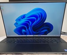 Dell workstation precision  5560 15 ich i7 32gb 512 4gb gpu