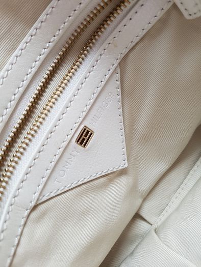 Tommy Hilfiger handbag